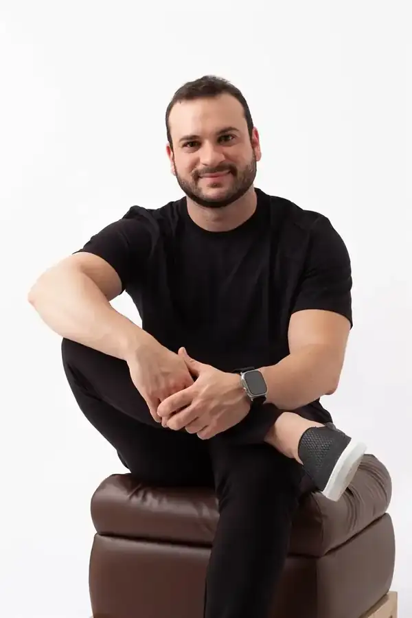 Vitor Mazzini — mentor de importação da China para sellers de marketplace